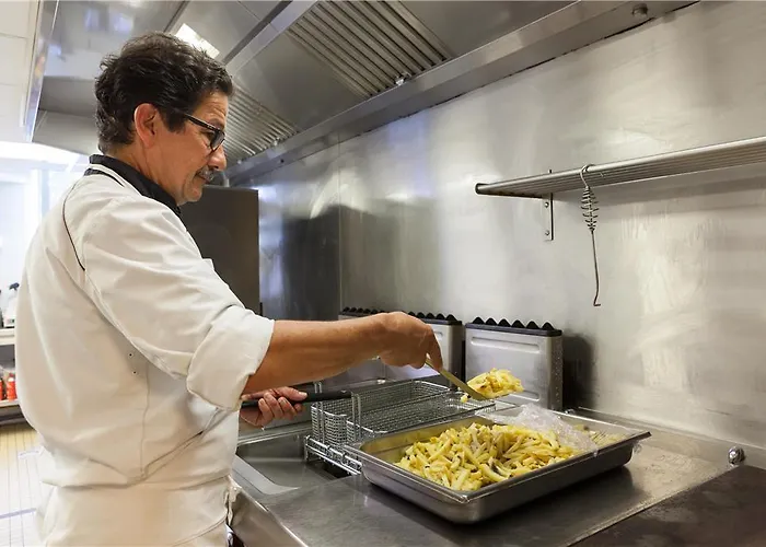 Hotel Og Du Phare Bordeaux Merignac (Gironde)